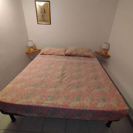 Casa Vacanze Cettina Home 3 Mt 50 Dal Mare Terra Mala Extérieur photo