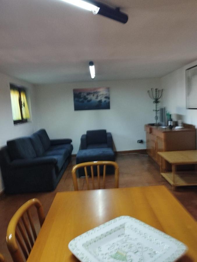 Casa Vacanze Cettina Home 3 Mt 50 Dal Mare Terra Mala Extérieur photo